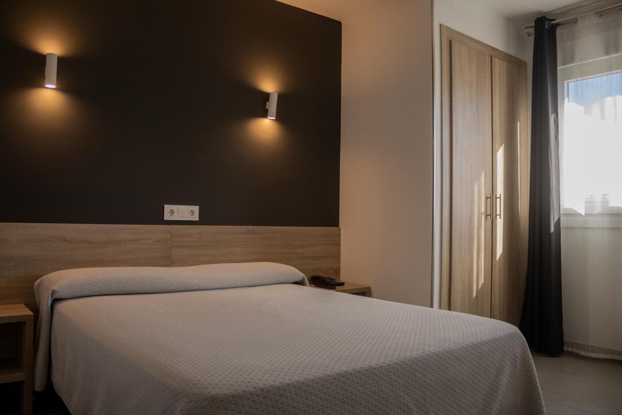 Hotel Hollywood كانجاس دي مورازو المظهر الخارجي الصورة